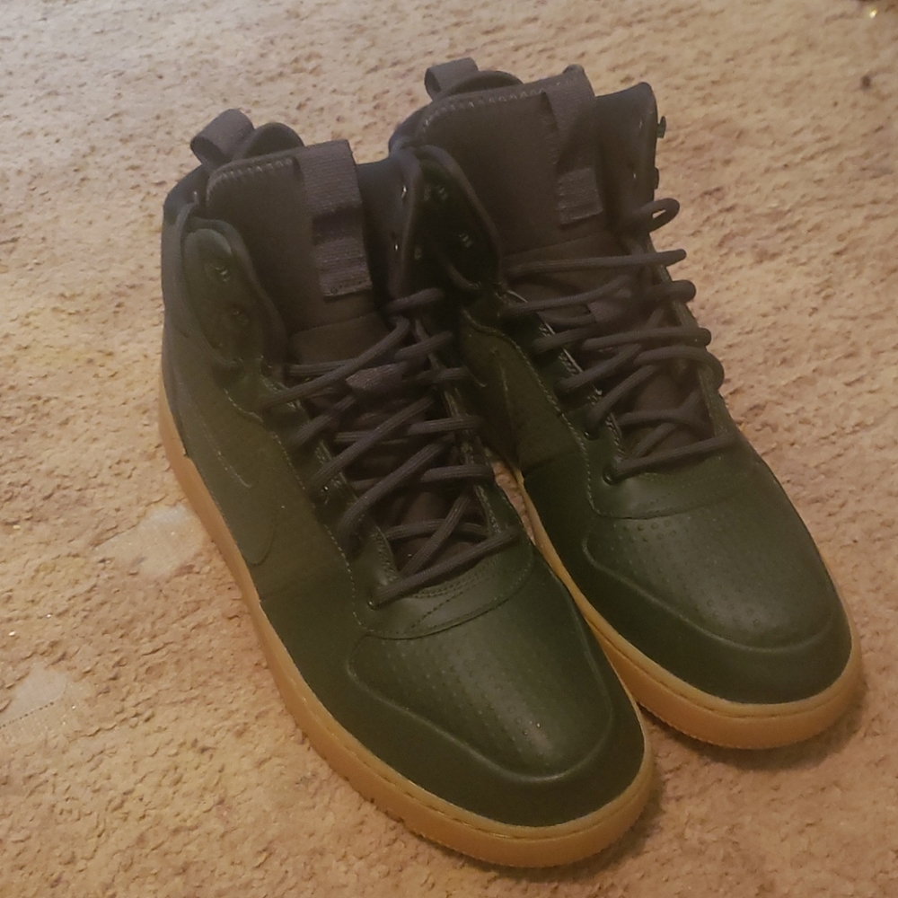 Nike air force's